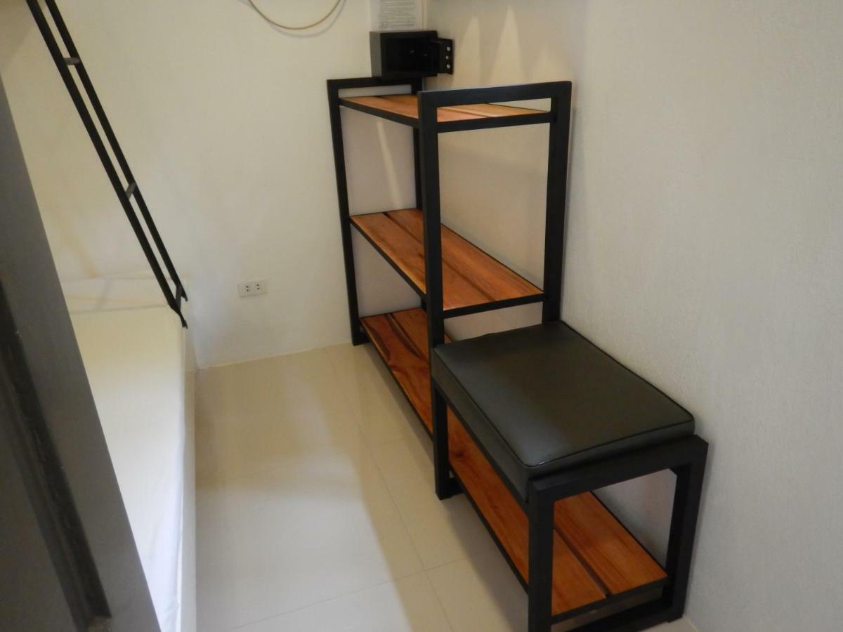 Solar Lodge Moalboal Bagian luar foto