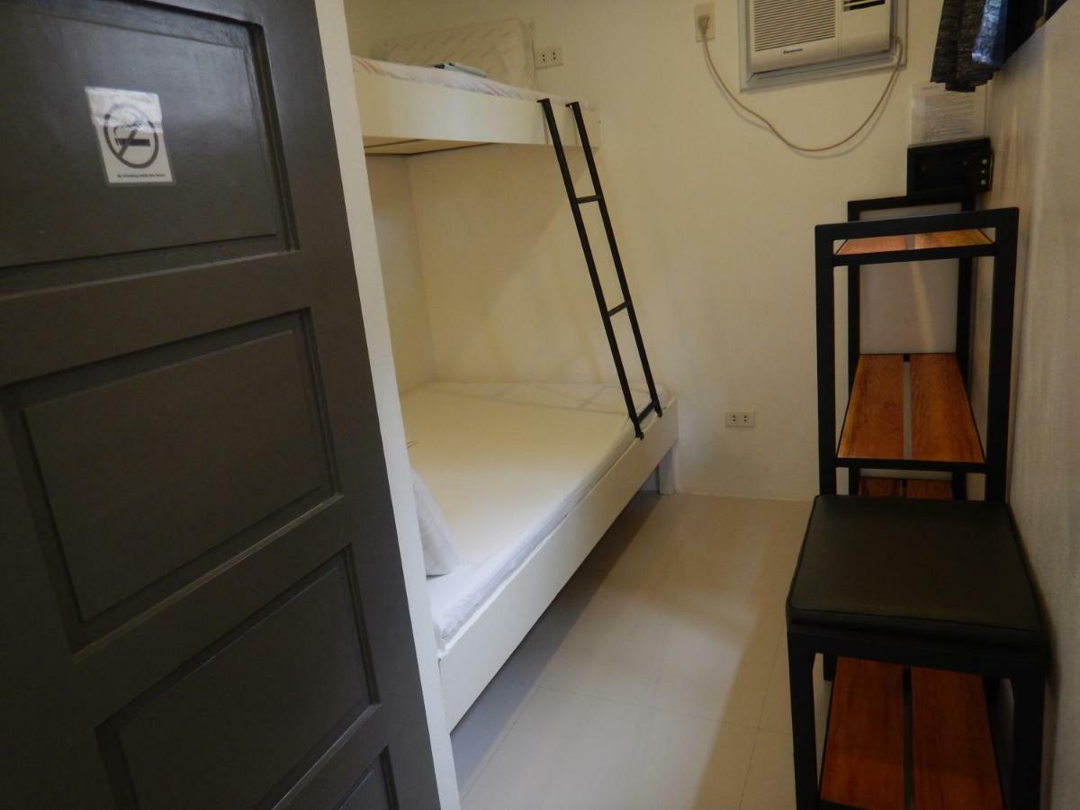 Solar Lodge Moalboal Bagian luar foto
